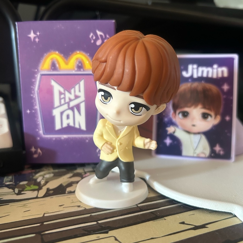 BTS TinyTAN Jimin figure - photo card included